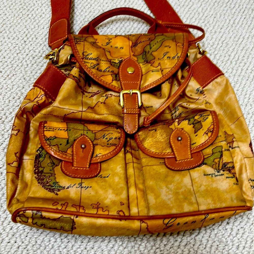 [Alviero Martini] map bag